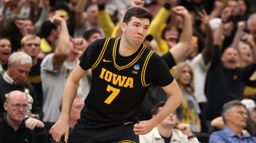 March Madness scores, winners and losers: Big Ten thrives as Iowa stuns Florida, ACC falters entering Sweet 16